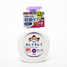 Мыло-пенка для рук "KireiKirei" с цветочным ароматом 500 мл