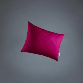 Подушка Wow, размер 70х70 см, цвет фуксия