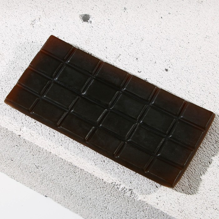 Форма для шоколада плитка. Форма для плиточного шоколада. Первый шоколад. Первая шоколадка. Шоколадка за 1 рубль