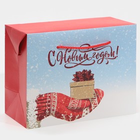 Пакет-коробка «Новогодний подарочек», 23 × 18 × 11 см