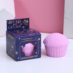 A bomb for a bath in the form of a cupcake 