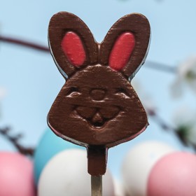 Фигура из молочного шоколада "Счастливый зайчик", на палочке, 35 гр