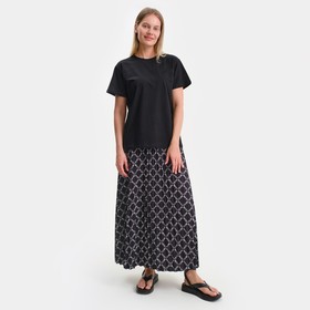 Костюм женский (футболка, юбка), цвет чёрный, размер one size (44-48)
