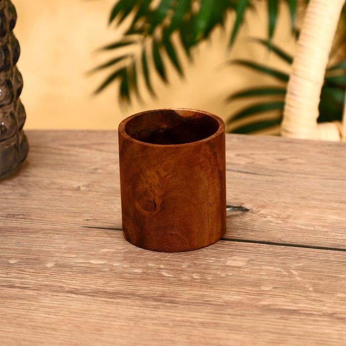 Лемонграсс черенки. Стакан корень. Растение в стакане с водой. Лист фиалки в стакане с водой. Стакан корень.