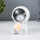 Ночник "Мишка в космосе" LED 4000K  батарейки LR44 белый 8.5х9,9х13.5 см - фото 802847492