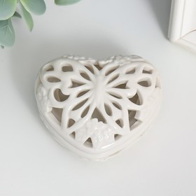Шкатулка керамика ′Сердце с ажурной бабочкой′ белый 7х8х4 см в Донецке