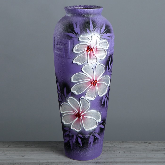 Стоит ваза в ваз 20. Напольная ваза. Ваза напольная сиреневая. Сиреневые вазы для цветов. Лавандовые вазы напольные.