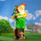 Садовая фигура "Гном с цветами" 24х36х78см Садовая фигура "Гном с цветами" 24х36х78см