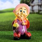 Садовая фигура "Гном с божьими коровками", разноцветный, 32 см Садовая фигура "Гном с божьими коровками", разноцветный, 32 см