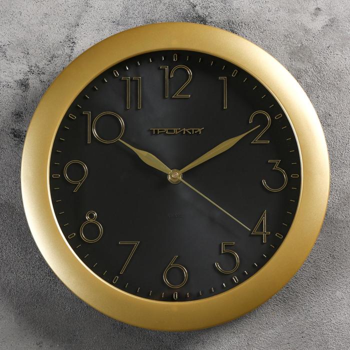 Часы настенные круглые "Золотая классика", накладные цифры, чёрный циферблат | vlarni-land