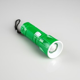 Фонарик ручной "Грани", 1 LED, zoom, микс, 9.6х3.5х3.5 см 1134477