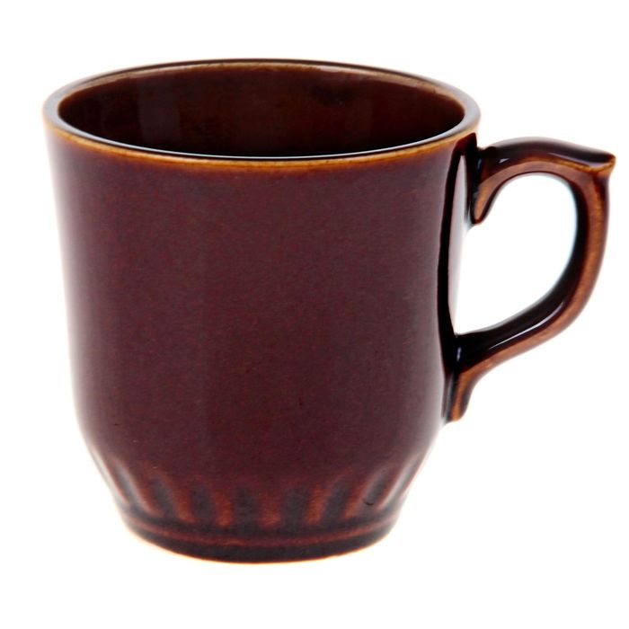 кружки коричневые. чашка коричневая. коричневая кофейная кружка. чашка коричневая. коричневые чашки.